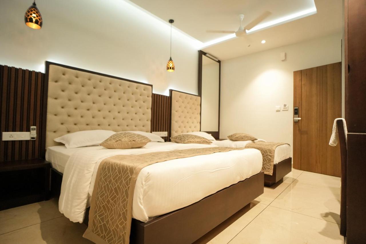 Sulu Residency Hotell Kochi Exteriör bild